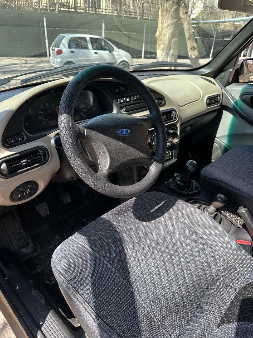 Продается Chevrolet Niva 4x4