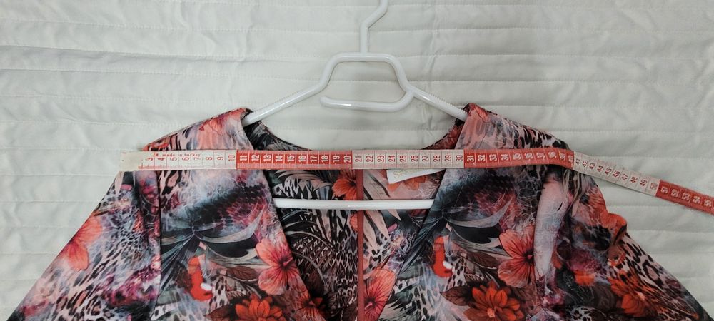 Rochie casual potrivită pentru perioada rece