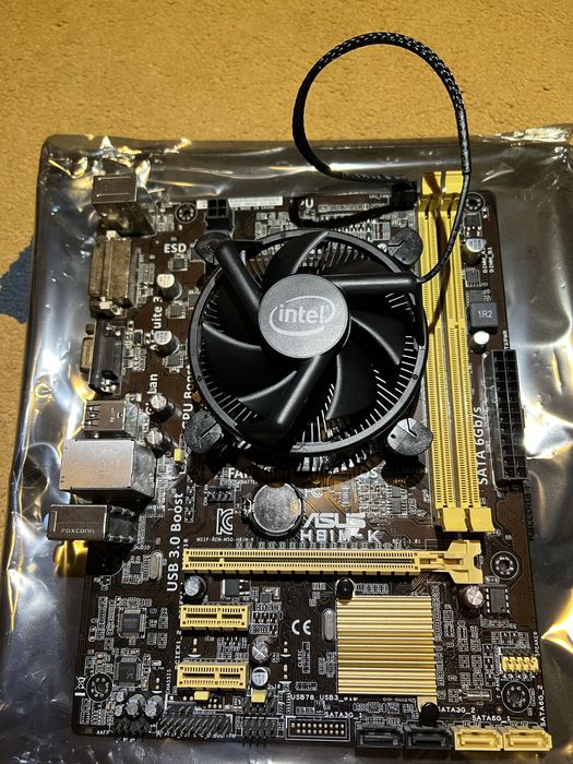 Kit i7 4770k + placa de baza + cooler intel + sursa