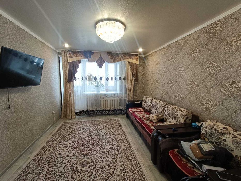 Продам 2к кв  с большой кухней в НОВОСТРОЙКЕ 2016 г.п. СИТИ МОЛЛ !!!