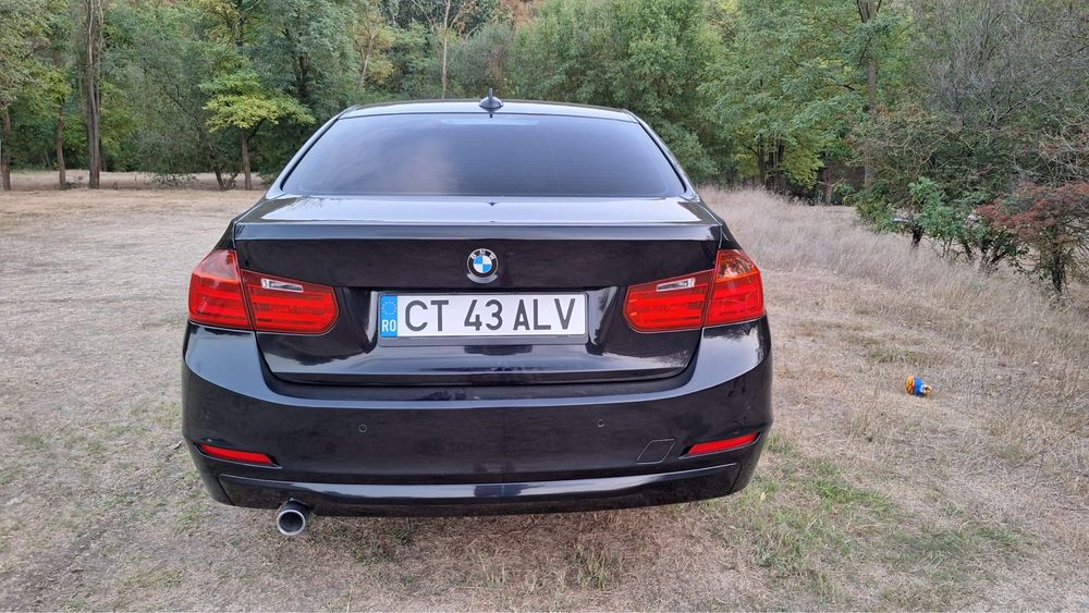 Vând BMW F30 2012