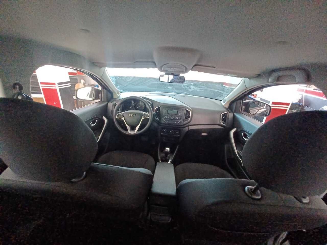 LADA Х-ray cross Luxe.
