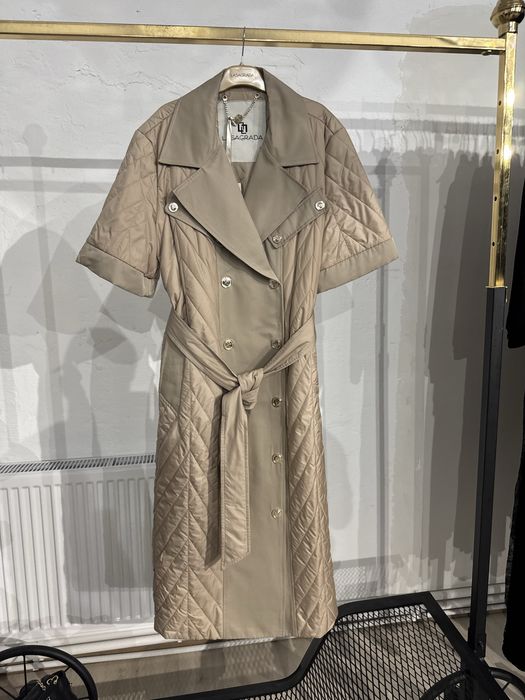 Palton Bej sau Negru