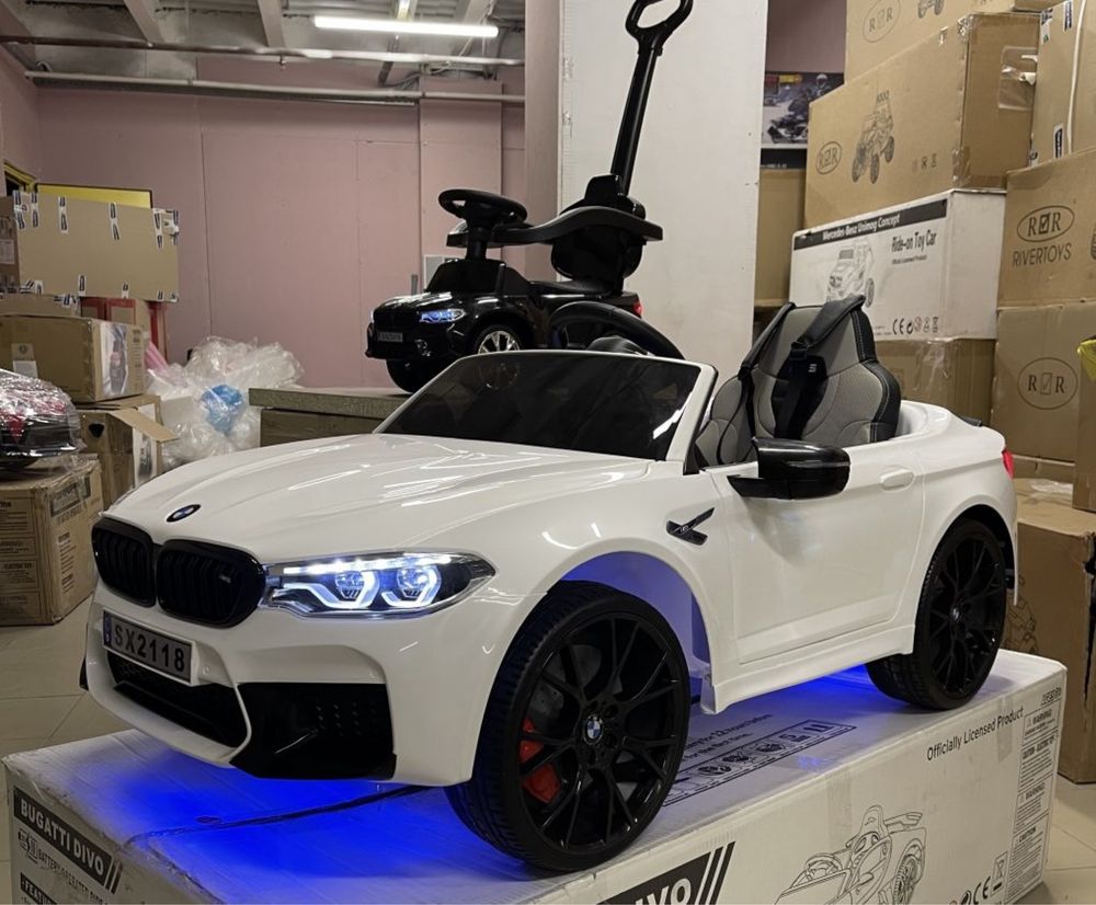 Детская машина BMW M5 белый дрифт| с призом| есть доставка