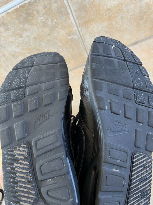 Обувки Nike air