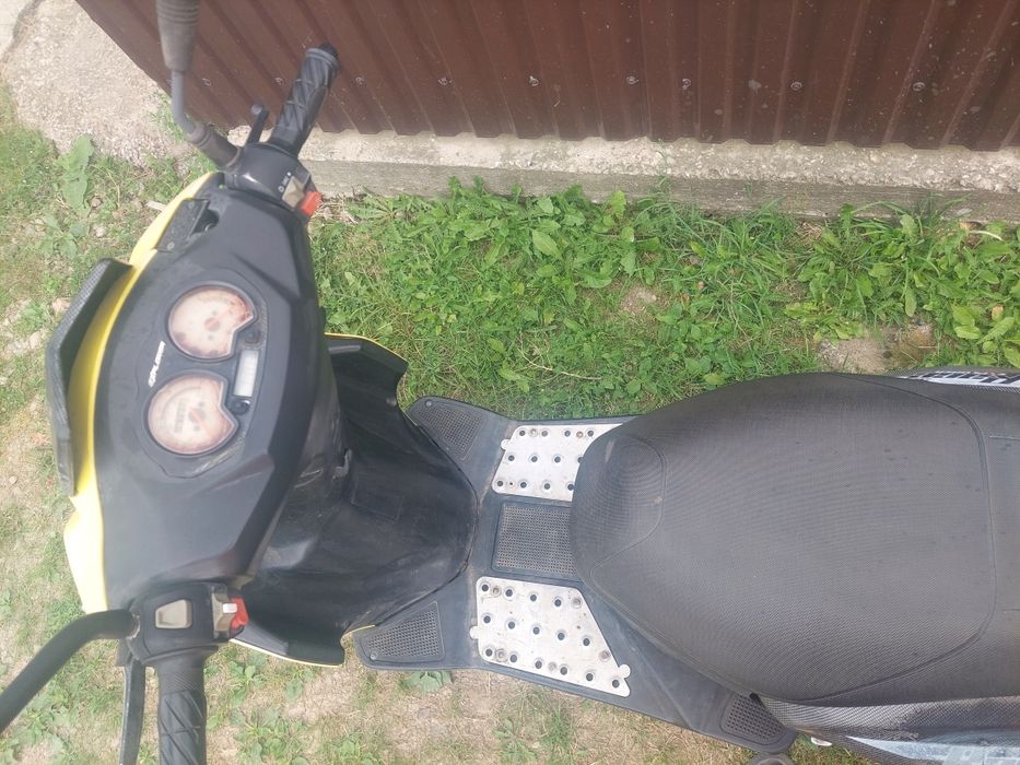 Vand scuter  49cc
