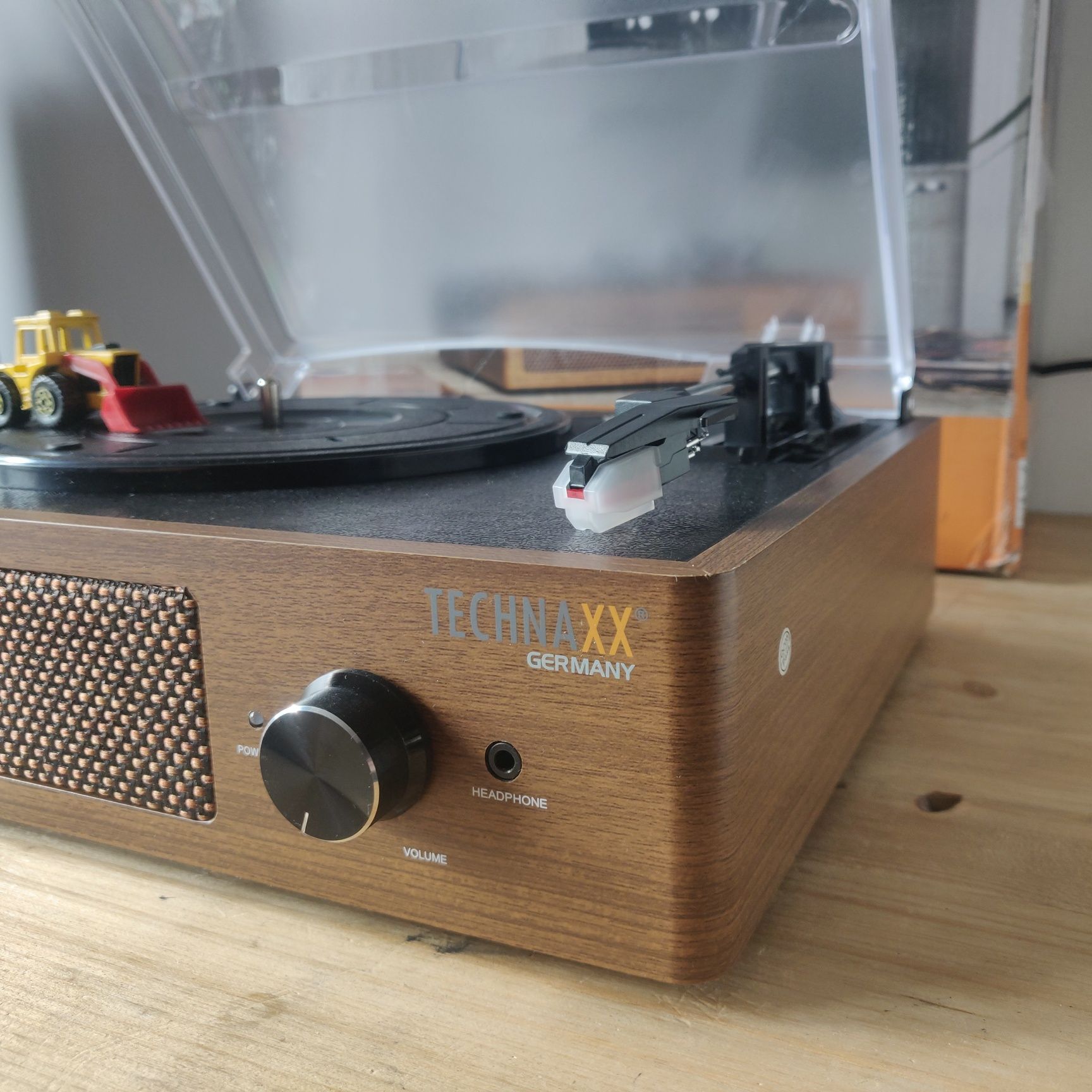 Pick up/amplificator/boxe/bluetooth/Technaxx-BT-LP TX-186