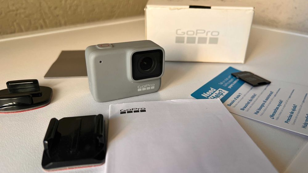 GoPro HERO7 White Camera de Actiune Waterproof Full HD