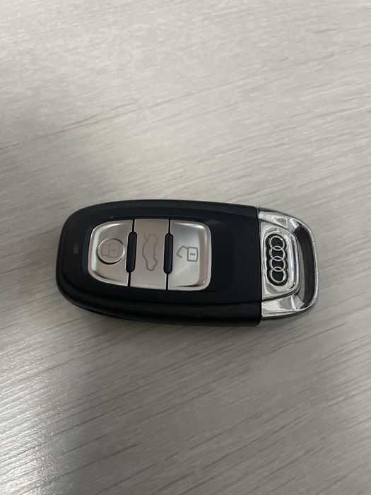 Cheie Auto Audi non Keyless  868 MhZ compatibila cu modele A3-A8,S4-S6