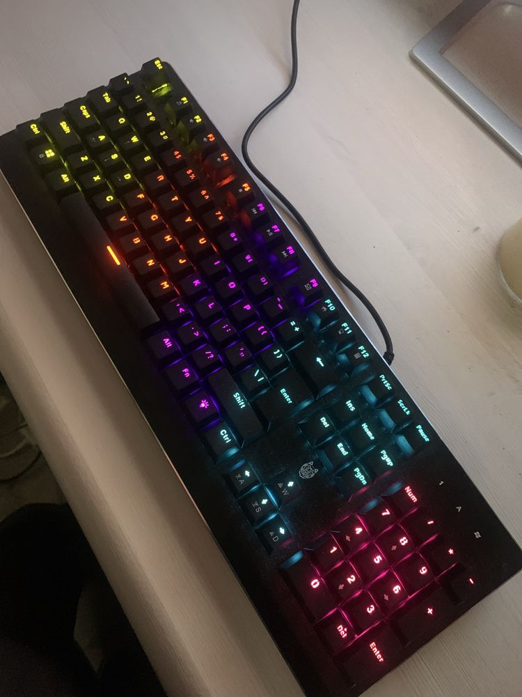 Tastatura mecanica A+Seth gaming