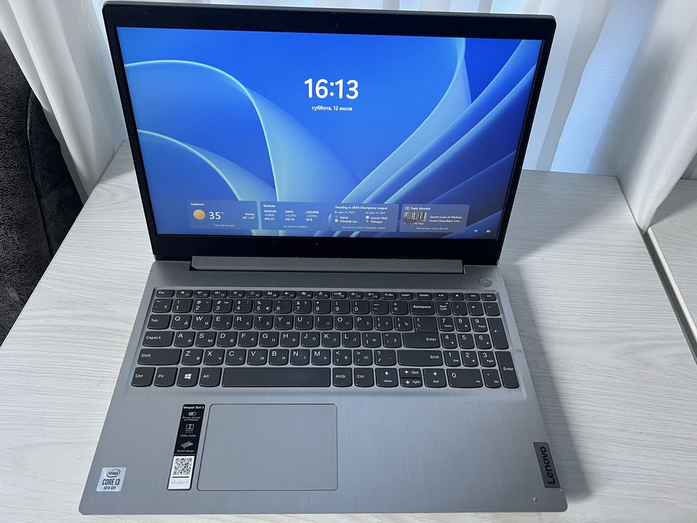 Noutbuk Lenovo i3 10, Ram 8, Ssd 128