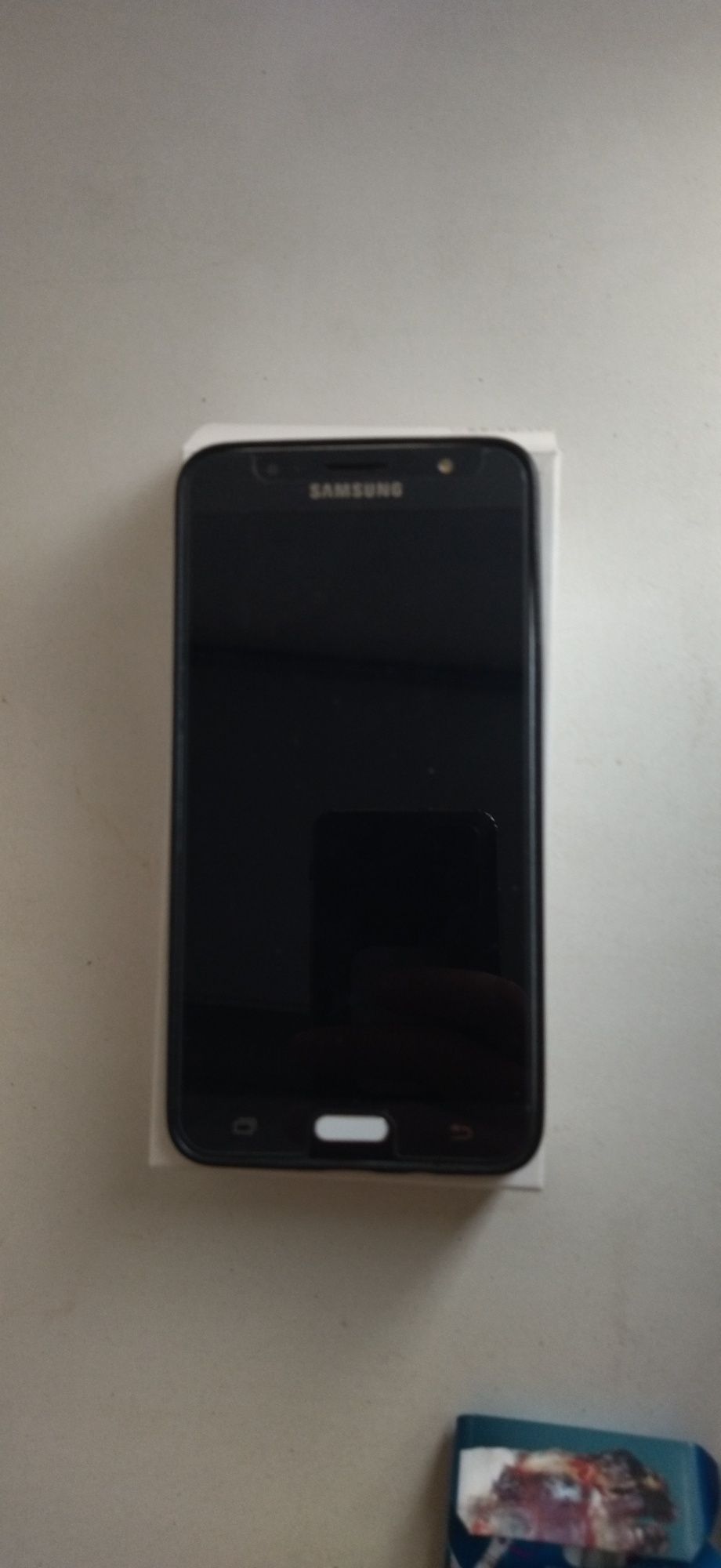 Продам Samsung J7