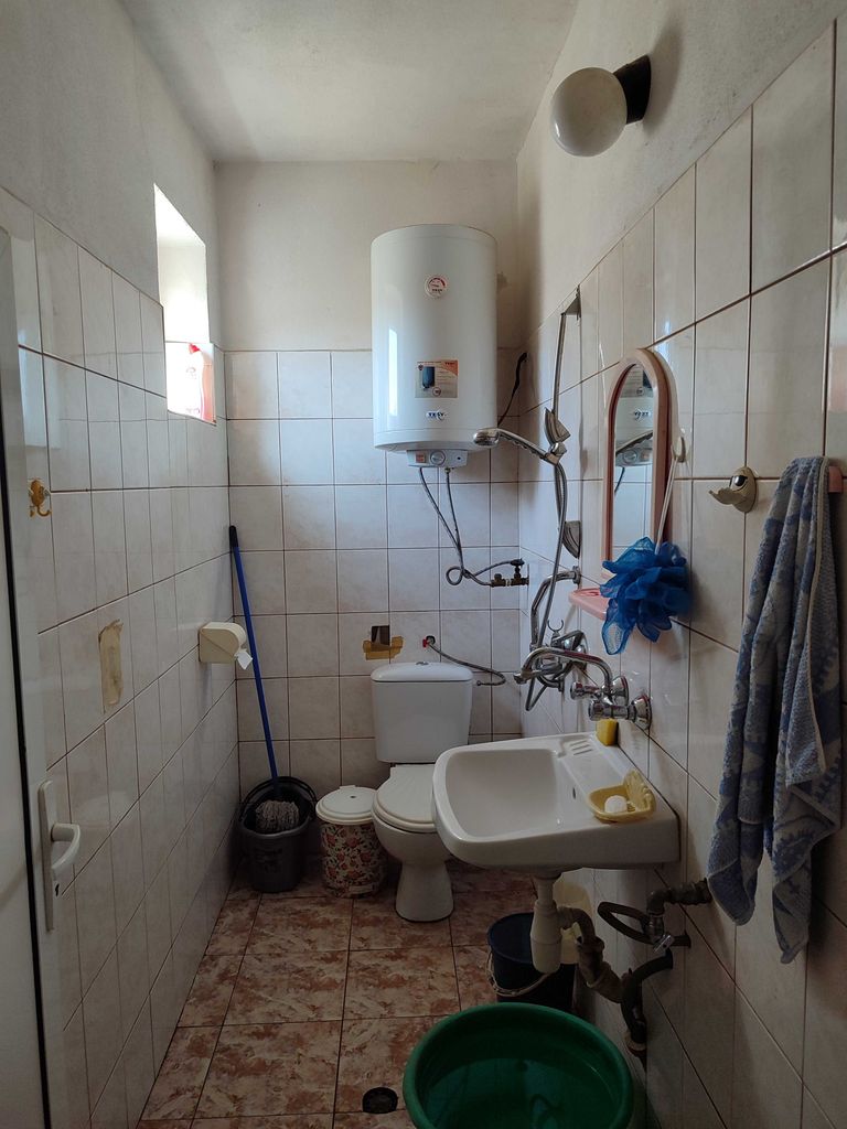 Продава се Къща в с. Сенокос, Област Добрич - 100 кв.м за 378 €/кв.м - Снимка #11