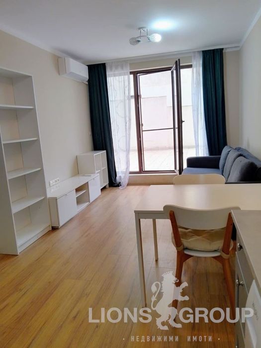 Двустаен Партерен Апартамент с Огромна Тераса – Кв. БРИЗ, Варна!