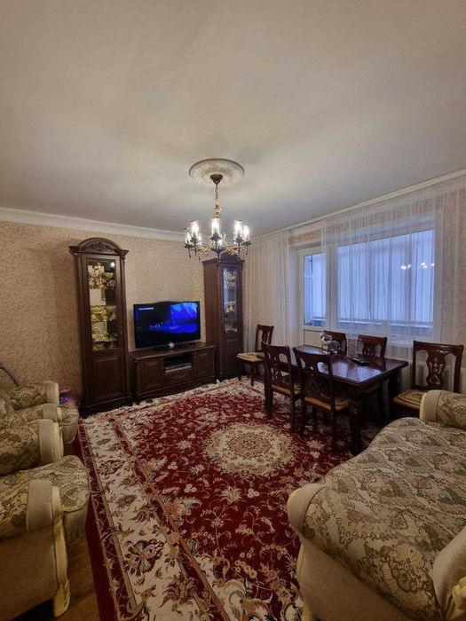 Уютная 3 ком кв с раздельн. комнатами, 5 этаж, Гульдер-1, д.4