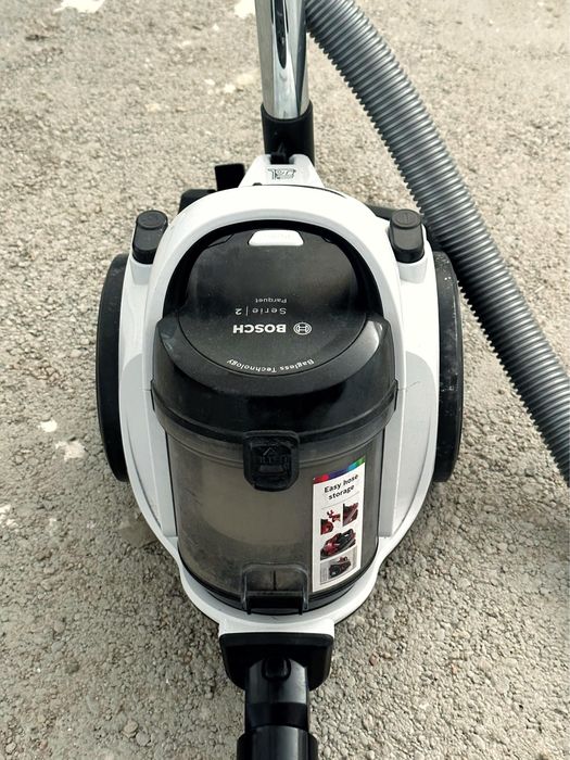 Пылесос - “Bosch”