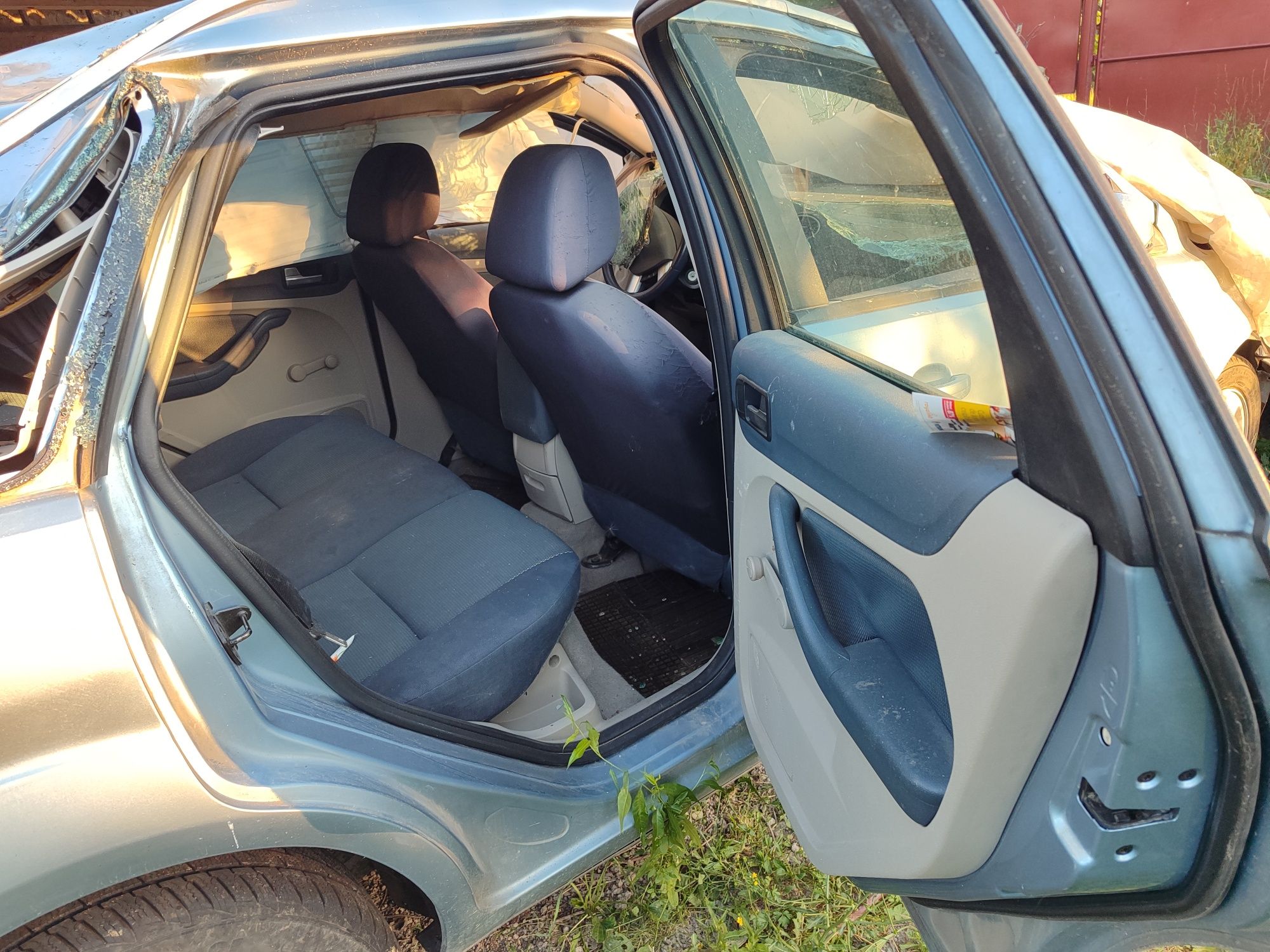Dezmembrez Ford Focus MK2