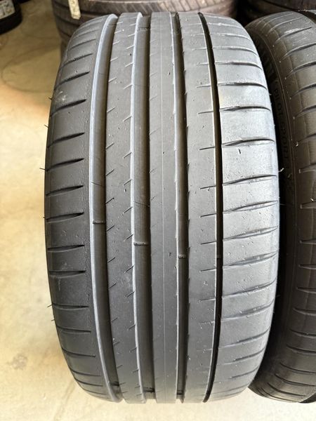235/40/19 MICHELIN 2бр