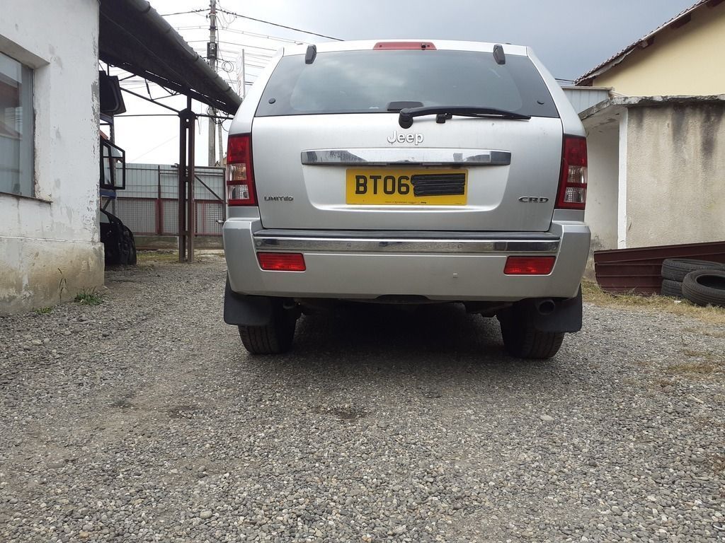 Dezmembrez Jeep Grand Cherokee III 3.0