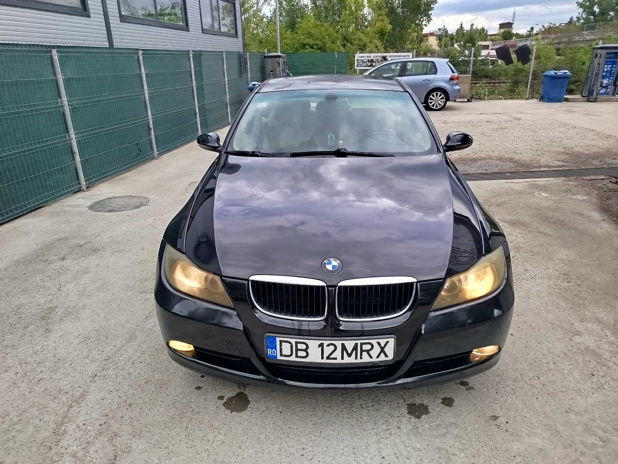 Vând BMW 320 E90