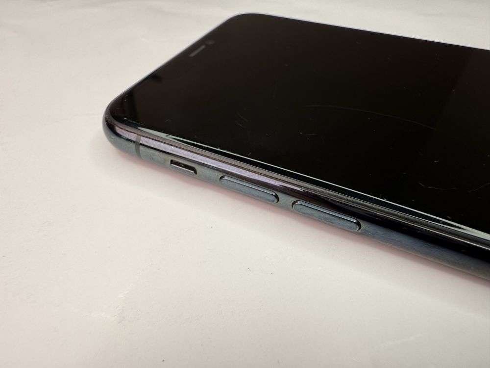 iPhone 11 Pro Max 256GB 75%Battery