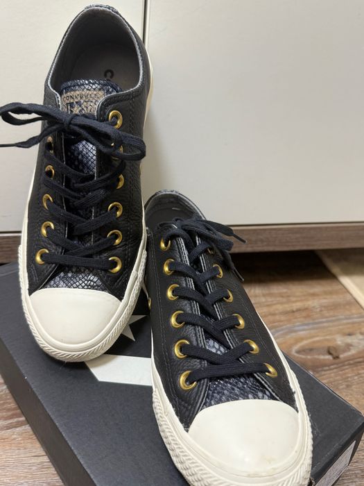 Дамски кецове на Converse 37 номер