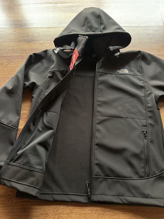 Мъжко,черно НЕПРОМОКАЕМО яке The North Face с топла подплата