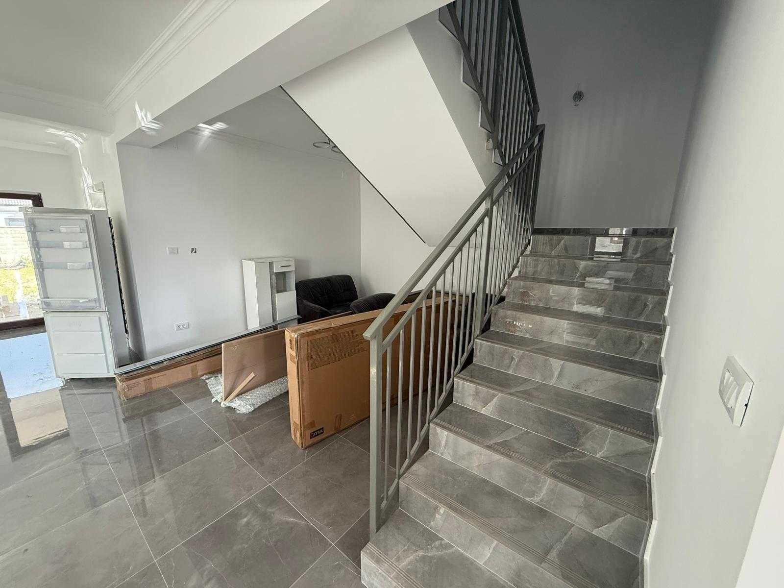 Proprietar închiriez duplex 2025, intrare Mosnita Noua, str. Gărâna