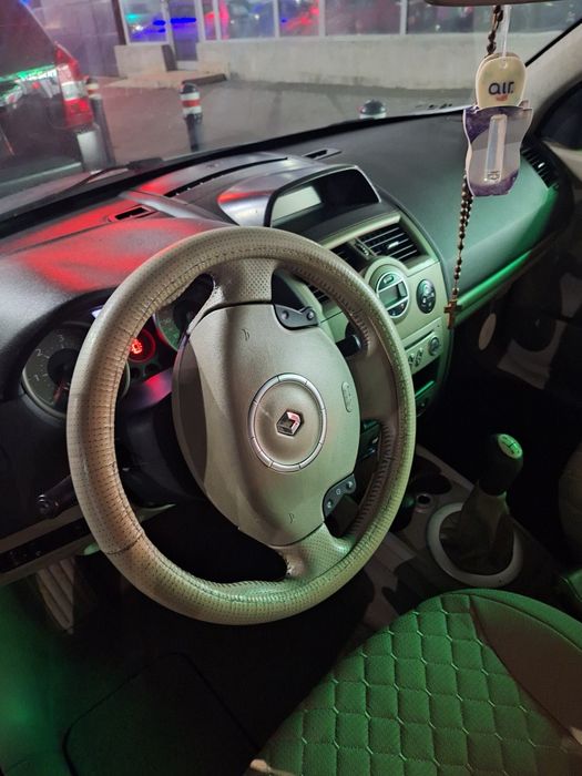 Renault Megane Sedane