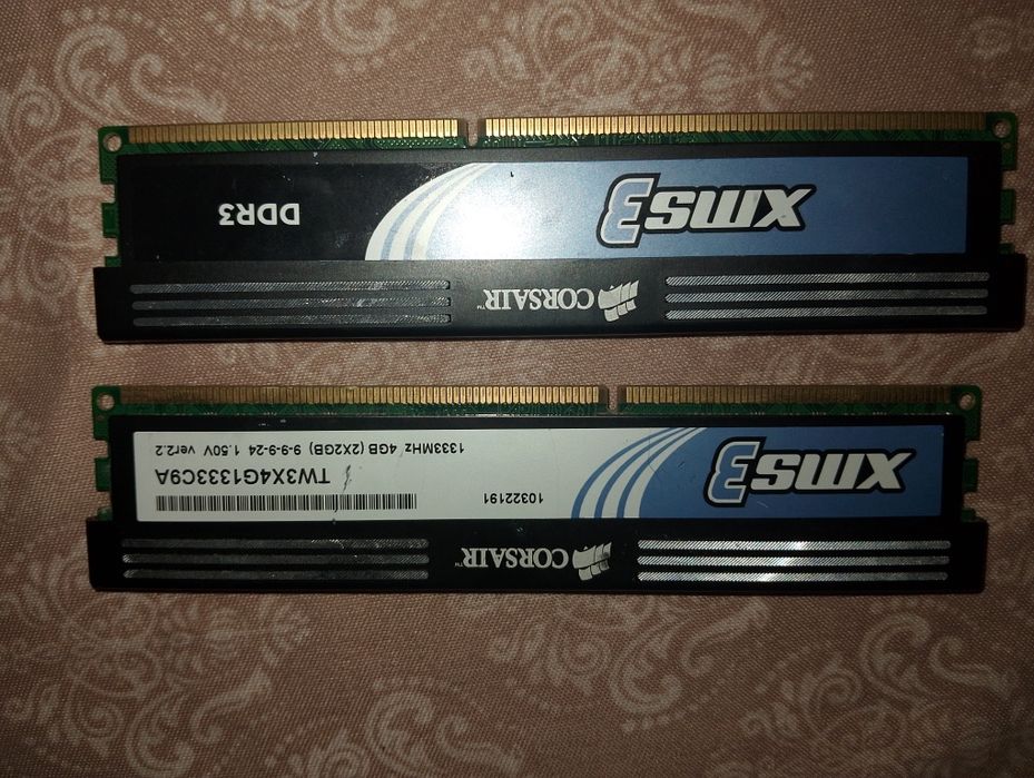 Vand HDD de 500Gb,8Gb Ram ddr3