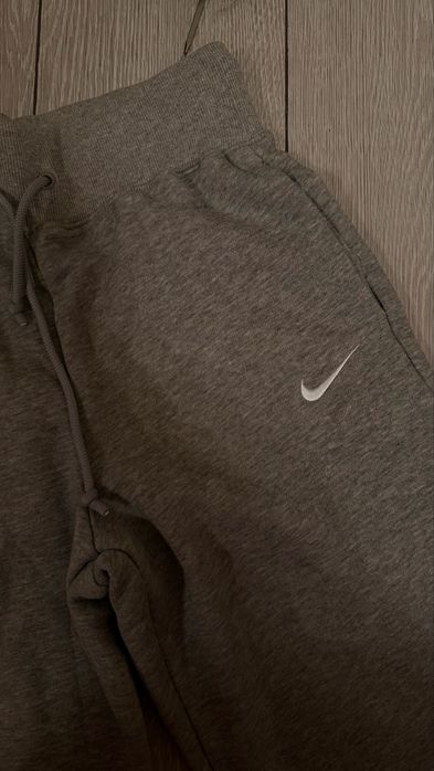 Долнище nike phoenix