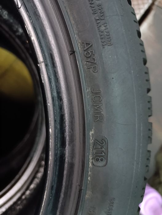 Anvelope de iarnă 205 50 17 Dunlop