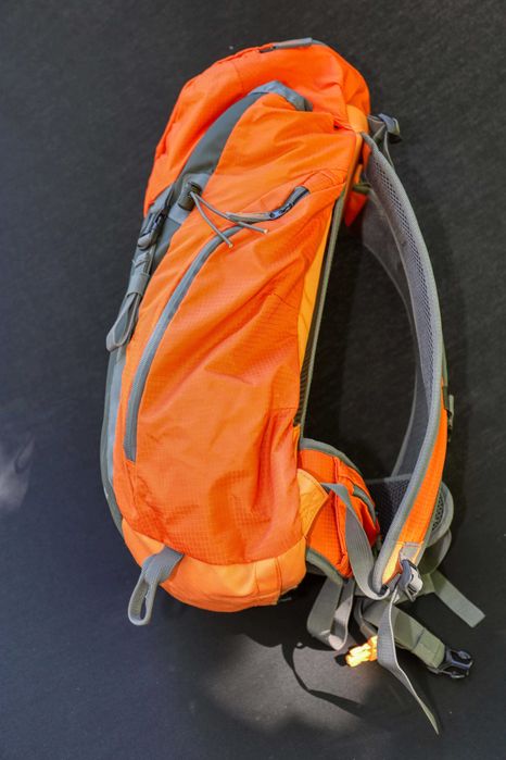 Vand rucsac 30 litri.