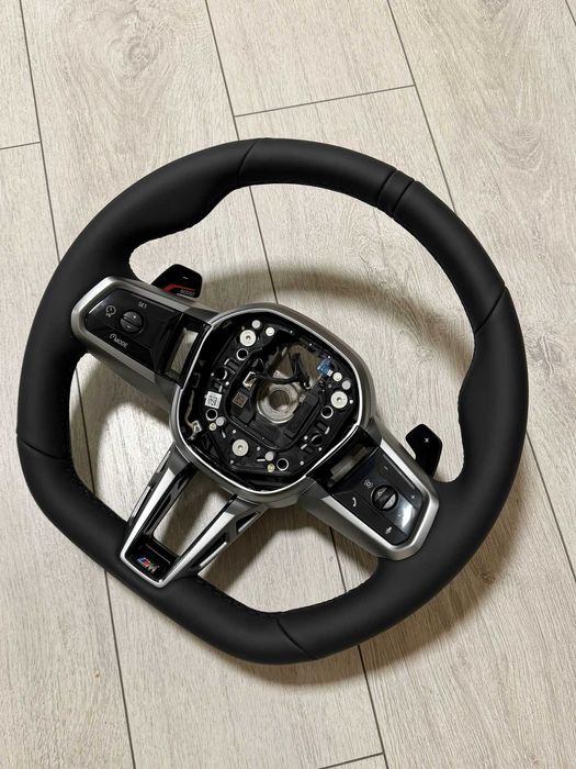 Volan BMW M SERIA 5 / SERIA 7 / X3 / G60 / G70 /G45 Nou si Original