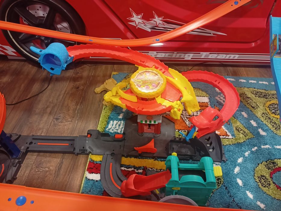 Hot wheels писти