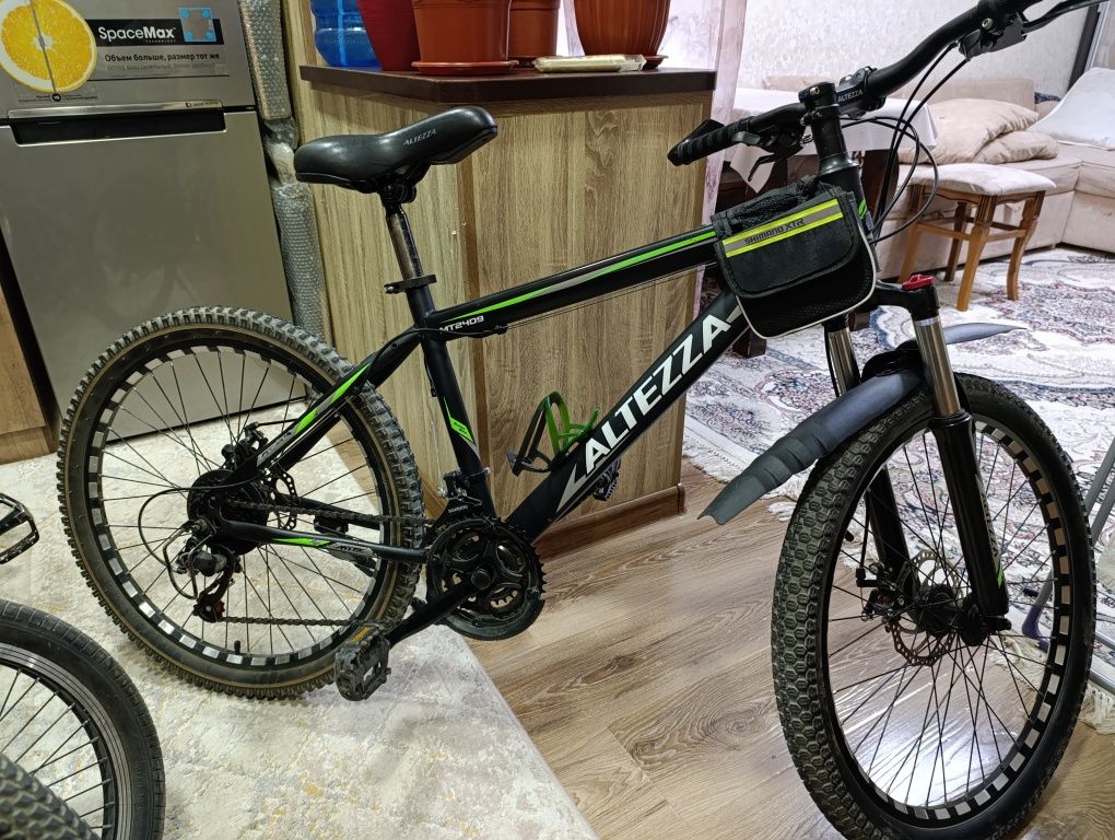 Велосипед ALTEZZA 24