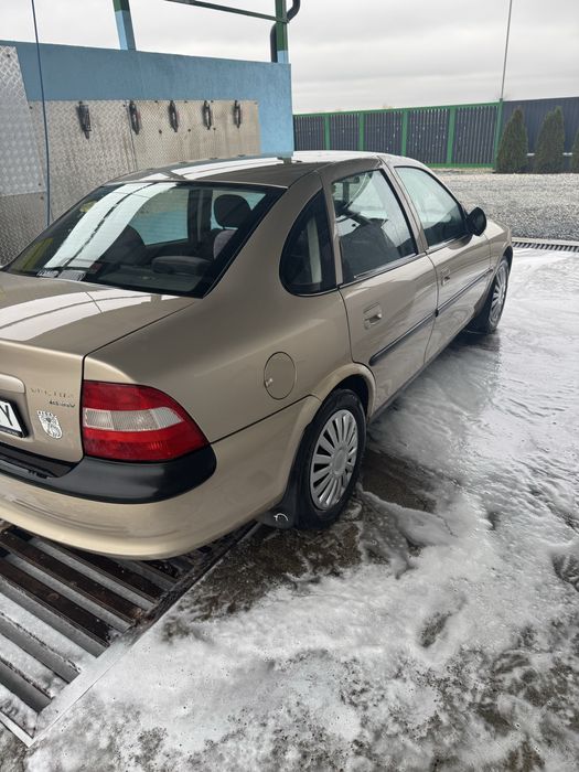 Vând opel vectra b 1.6 16v