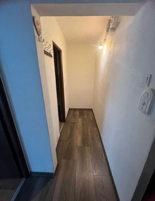 Închiriez garsonieră zona Prundu