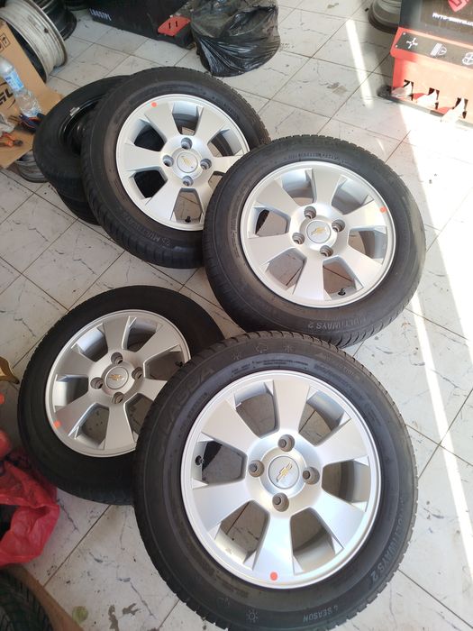 Gentra Elegant pozitsiya diska balonilari sotiladi.