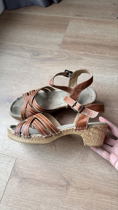 Sandale, masura 41