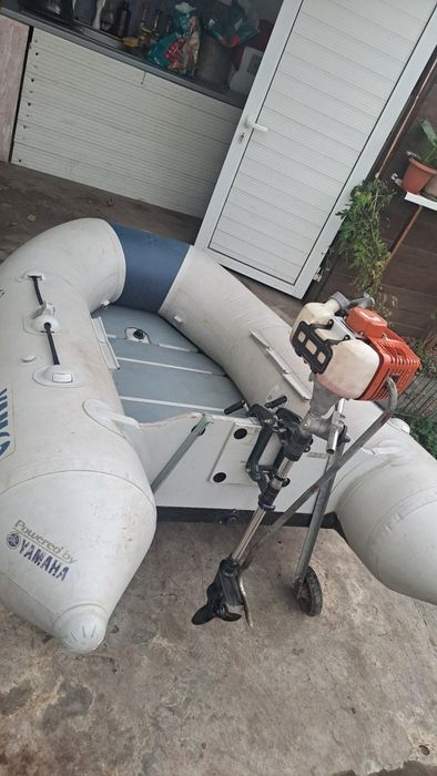 Vand barca cu motor sau schimb