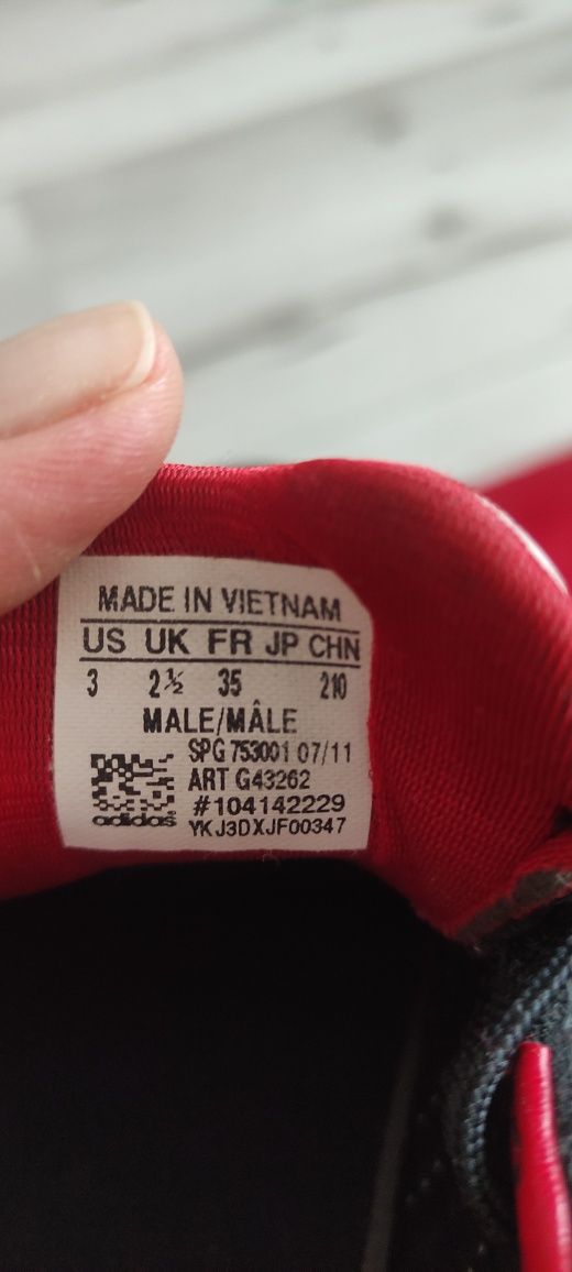 Incaltari cu crampoane, adidas, copii, nr.35