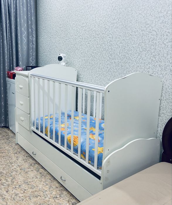 Продается кроватка