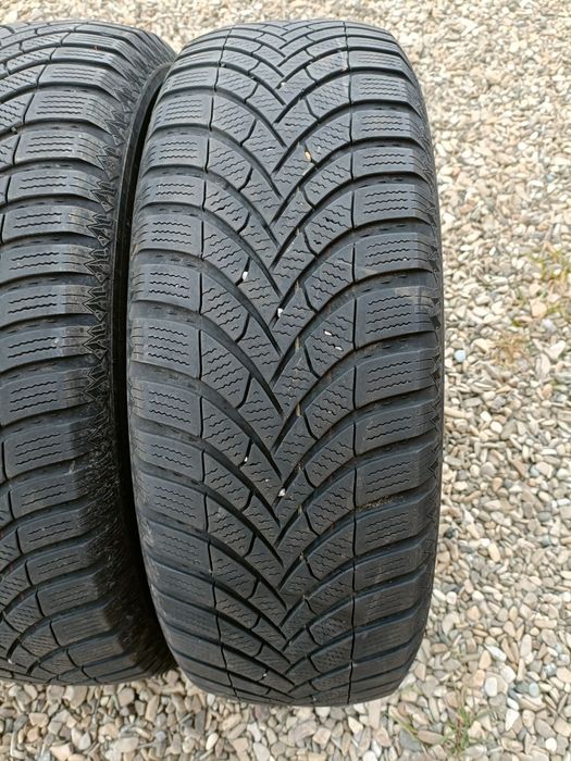 215 70 R16 Semperit DOT22