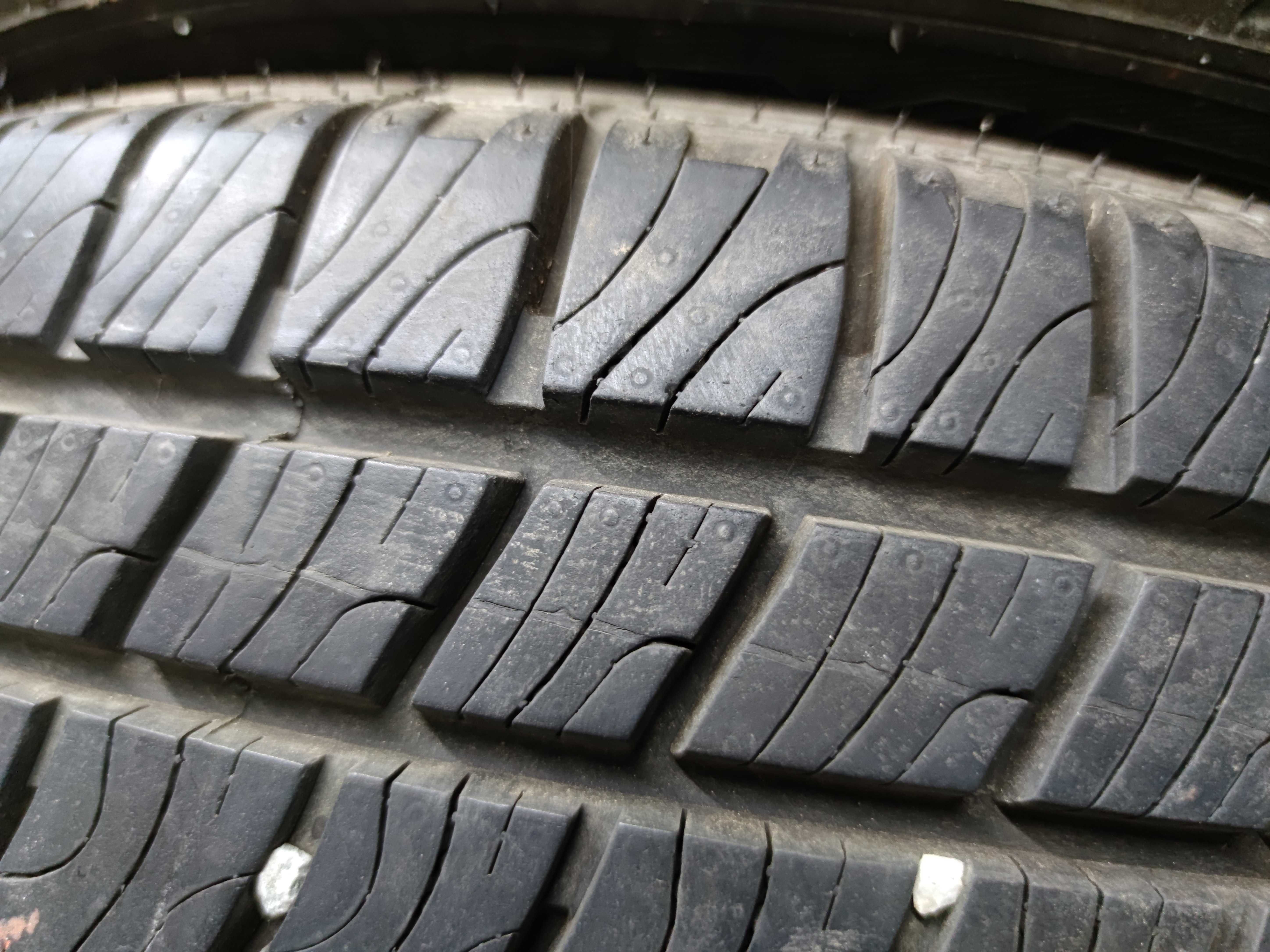 4бр Всесезоони гуми за БУС 205 65 16 С - Goodyear