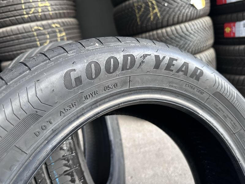 215/55/17 GOODYEAR 4бр