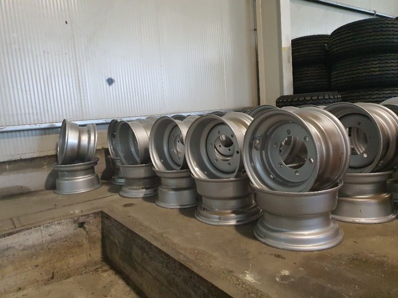 jante R15.3 pentru miguri de gunoi remorci balotiere WYZL 9x15.3