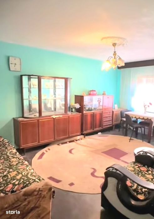 Ap 2 camere  Bd.Independentei  decomandat