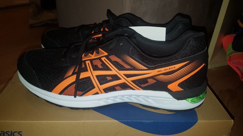 Мъжки маратонки Asics 49