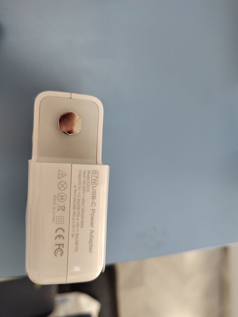 Зарядно за MacBook  67W,96W